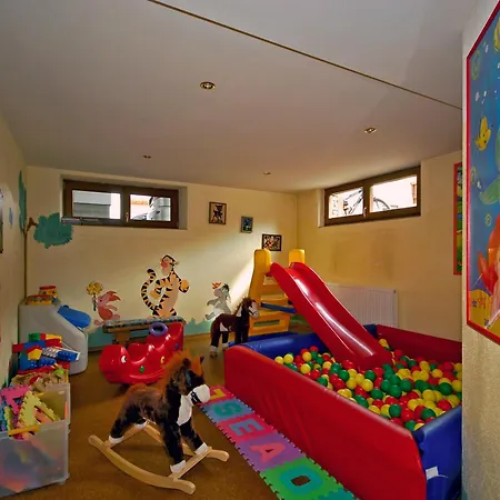 מלון Hotel-restaurant Sonnhof 3*