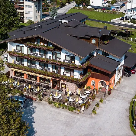 ホテル Hotel-restaurant Sonnhof