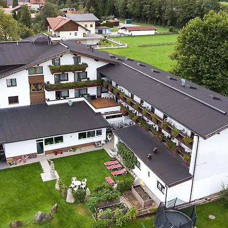 ホテル Hotel-restaurant Sonnhof