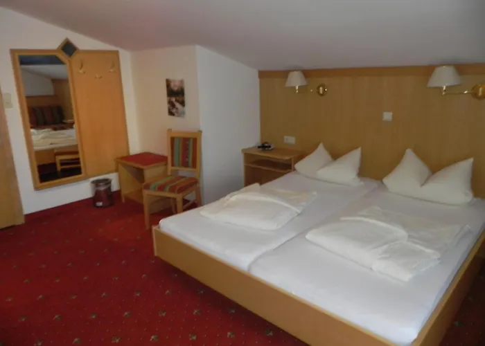 Ξενοδοχείο Hotel-restaurant Sonnhof 3*