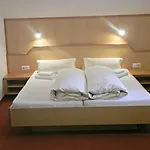 Hotel Hotel-restaurant Sonnhof 3*
